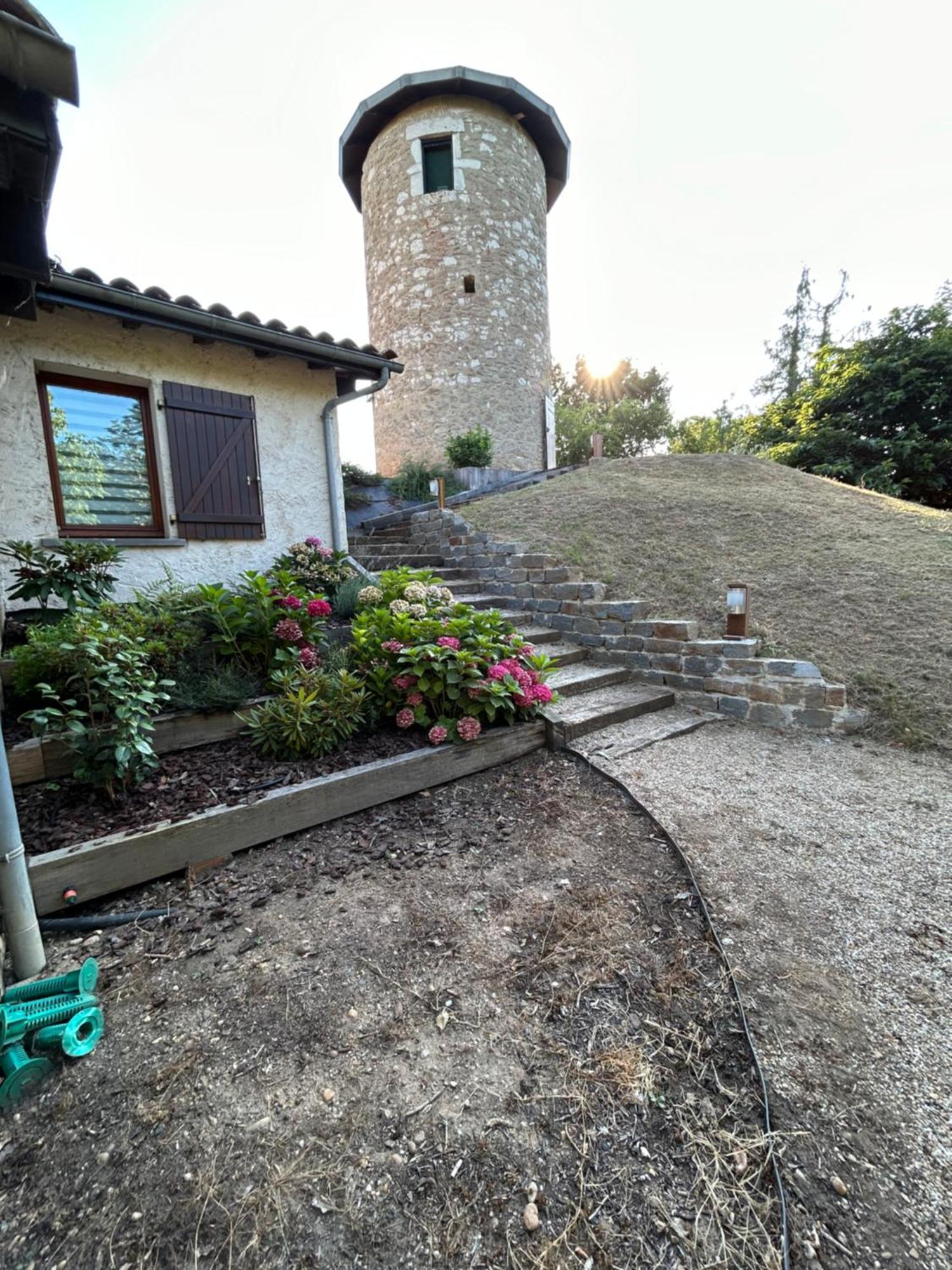 Moulin A Vent De Prentygarde En Dordogne Apartment Velines Exterior photo